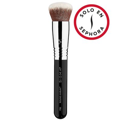 F82 - ROUND KABUKI&trade; (BROCHA PARA BASE DE MAQUILLAJE)
