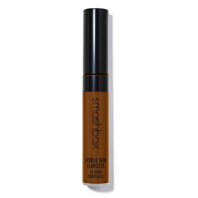 STUDIO SKIN FLAWLESS OIL-FREE 24 HOUR CONCEALER (CORRECTOR LIBRE DE ACEITE Y DE LARGA DURACION)