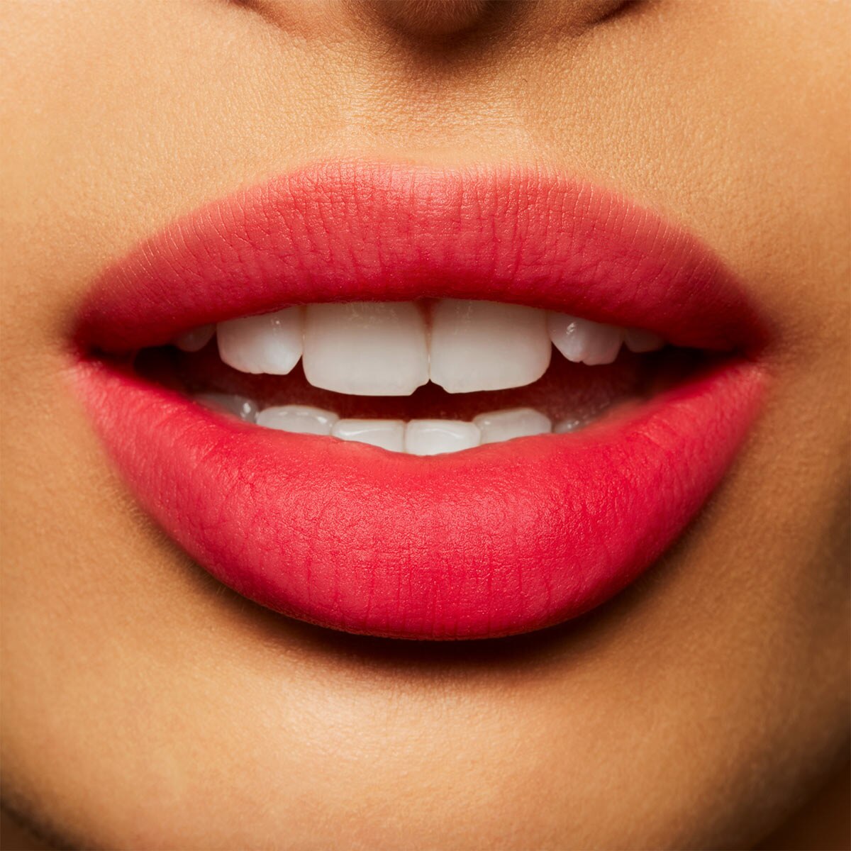 POWDER KISS LIQUID LIPCOLOUR (LABIAL L&Iacute;QUIDO)