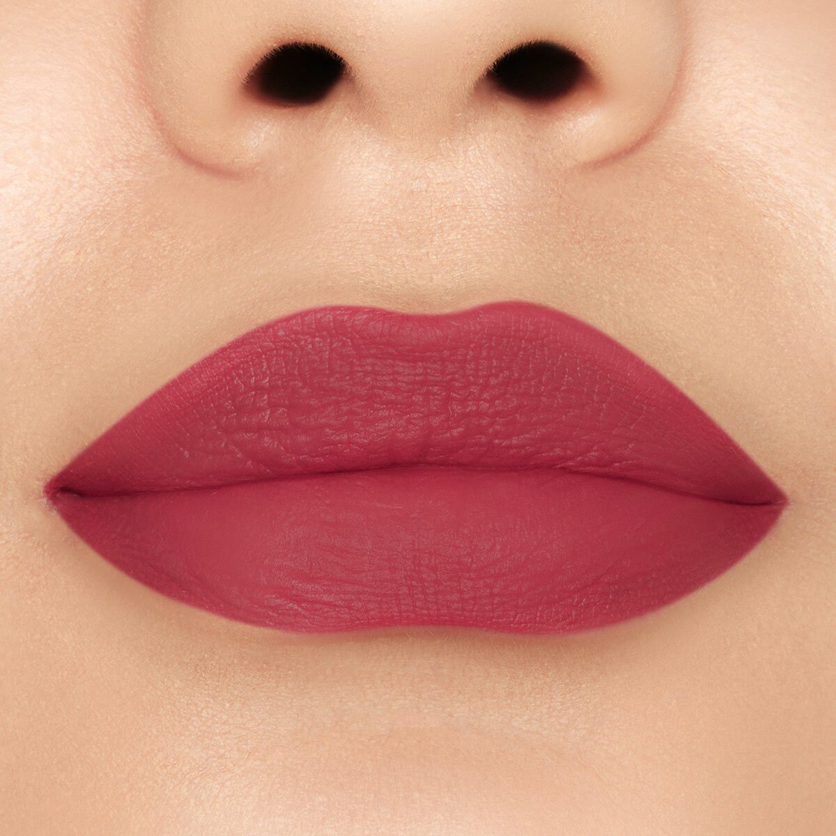LIP INJECTION LIQUID LIPSTICK (LABIAL L&Iacute;QUIDO SEMI-MATE CON EFECTO VOLUMINIZADOR)
