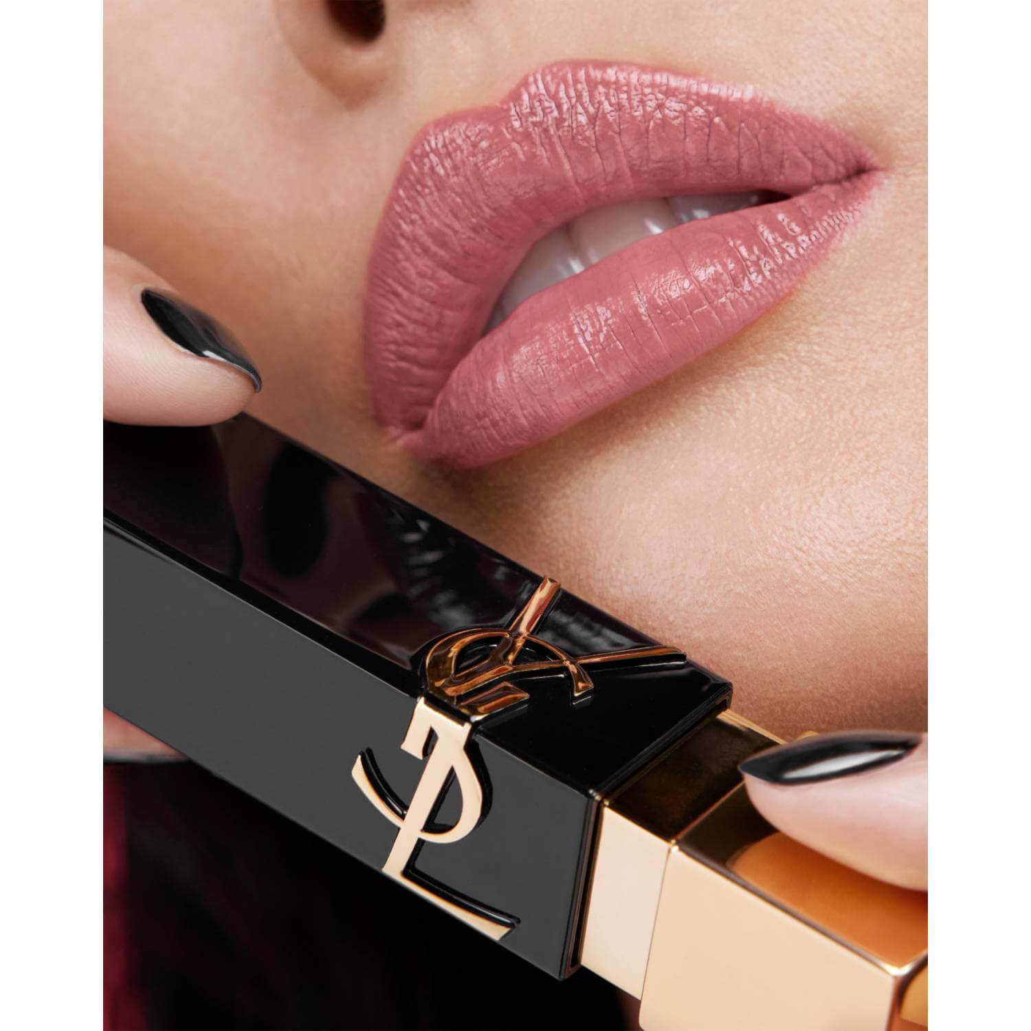 ROUGE PUR COUTURE THE BOLD (L&Aacute;PIZ LABIAL)