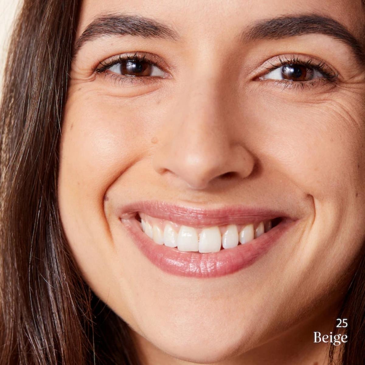 Microsmooth Multi-Tasking Baked Face Powder (Base de maquillaje en Polvo)