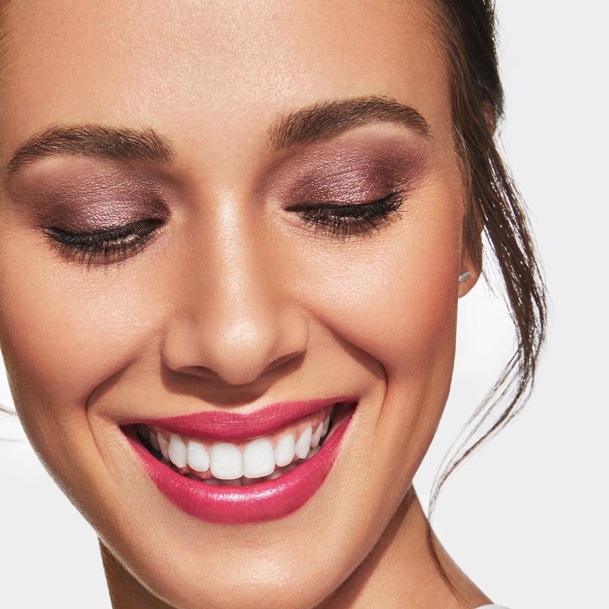HIGH IMPACT&trade; MASCARA