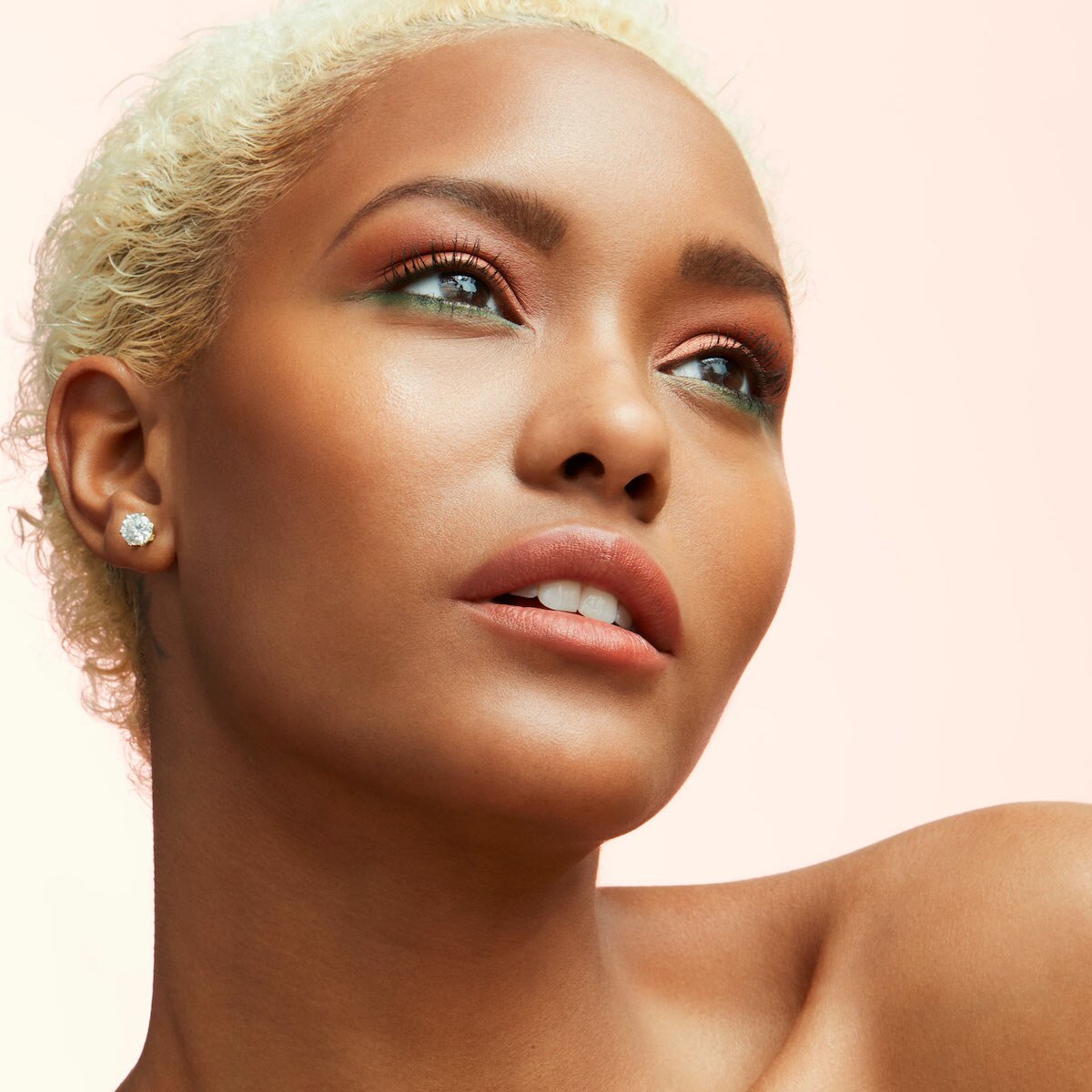 STROBE FACE GLAZE (ILUMINADOR CORPORAL)
