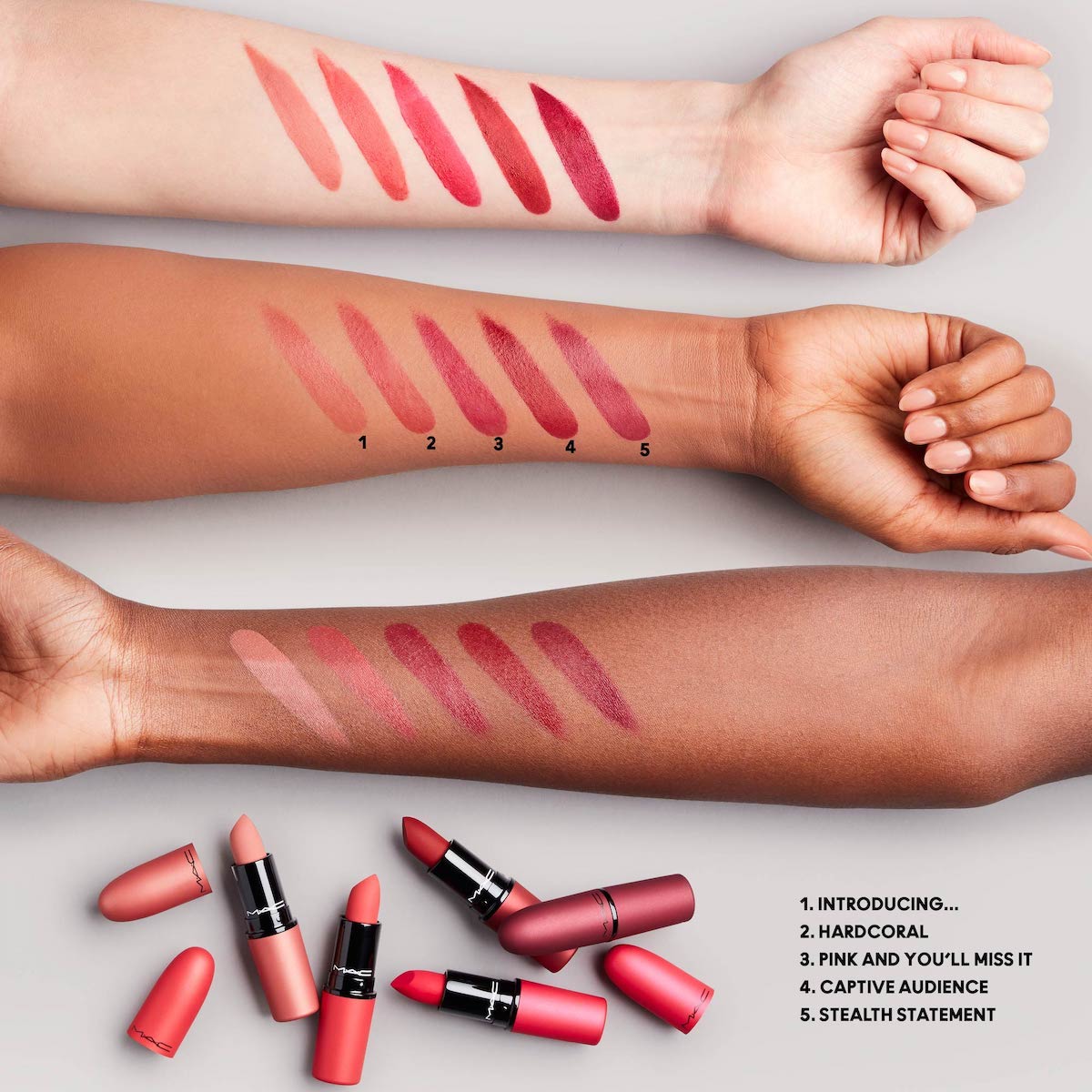 MISTLETOE MATTE POWDER KISS LIPSTICK X 5 (KIT DE LABIOS)