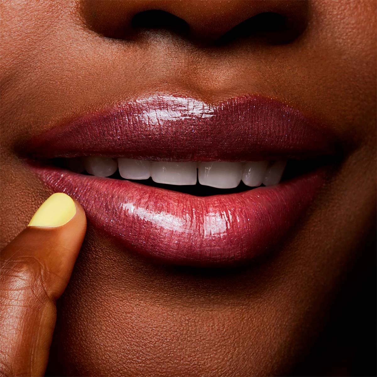 LIPGLASS / TEYANA TAYLOR
