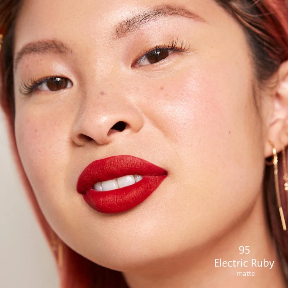 CREAM LIP STAIN LIQUID LIPSTICK (LABIAL L&Iacute;QUIDO)