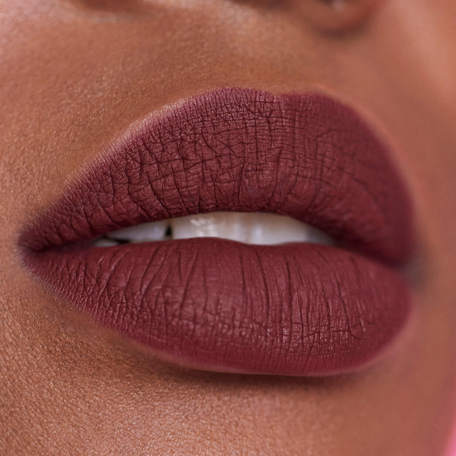 THE LONGWEAR LIPSTICK (LABIAL L&Iacute;QUIDO)