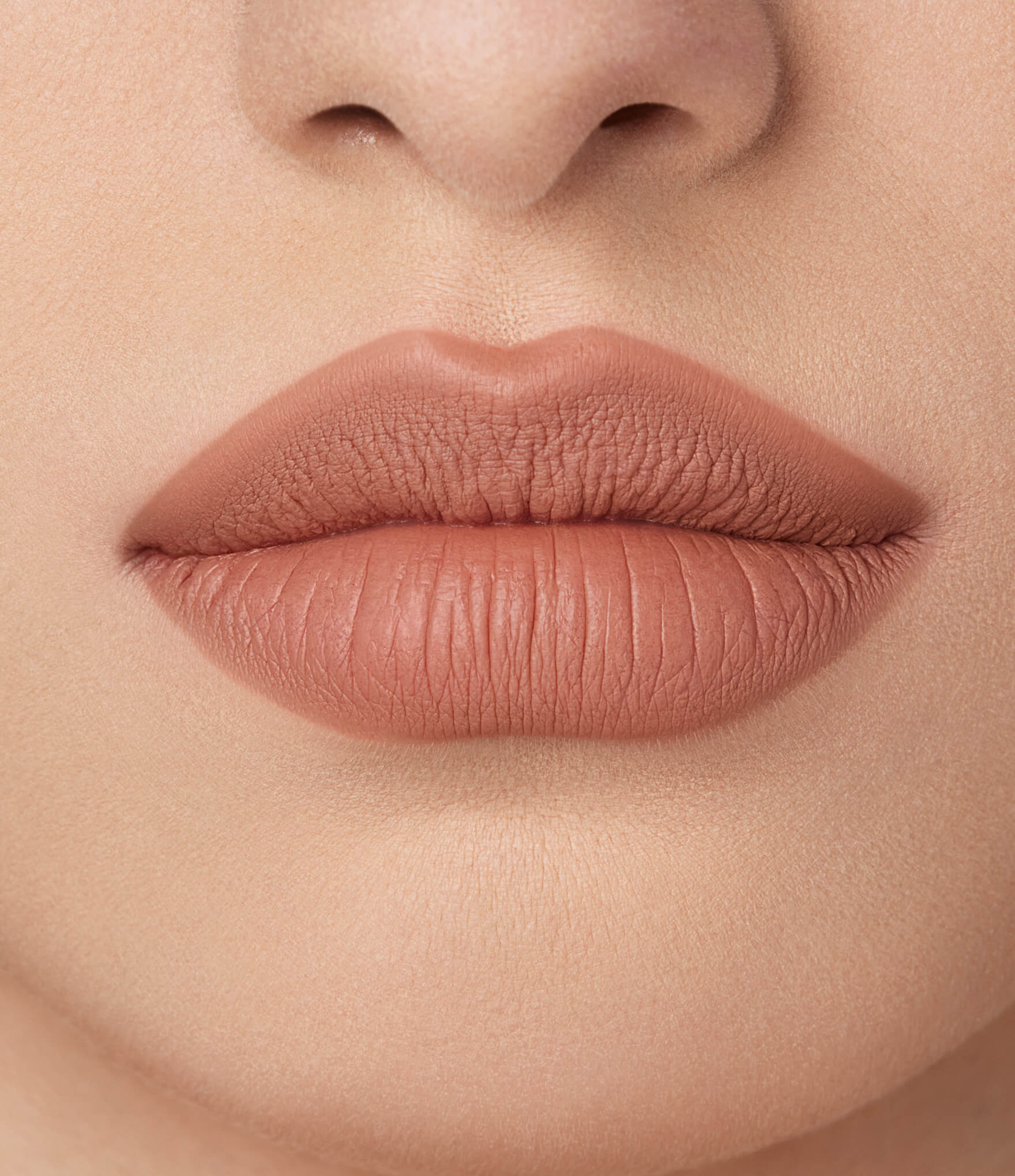 POUT MASTER LIP DUO (KIT DUO DE BRILLO Y DELINEADOR)