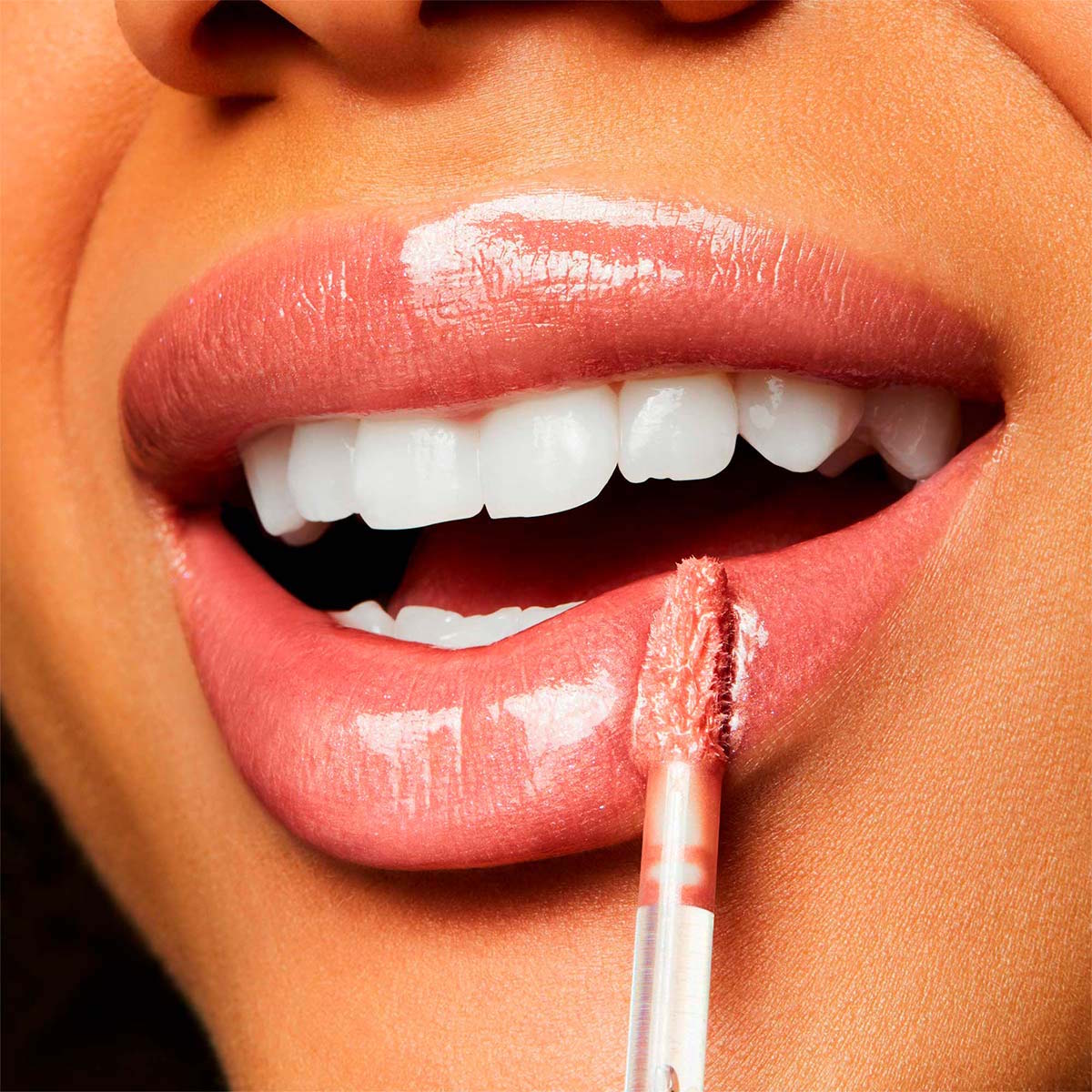 LIPGLASS / TEYANA TAYLOR