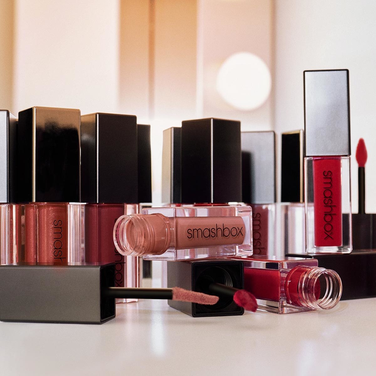 ALWAYS ON LIQUID LIPSTICK (LABIAL CON TEXTURA CREMOSA)