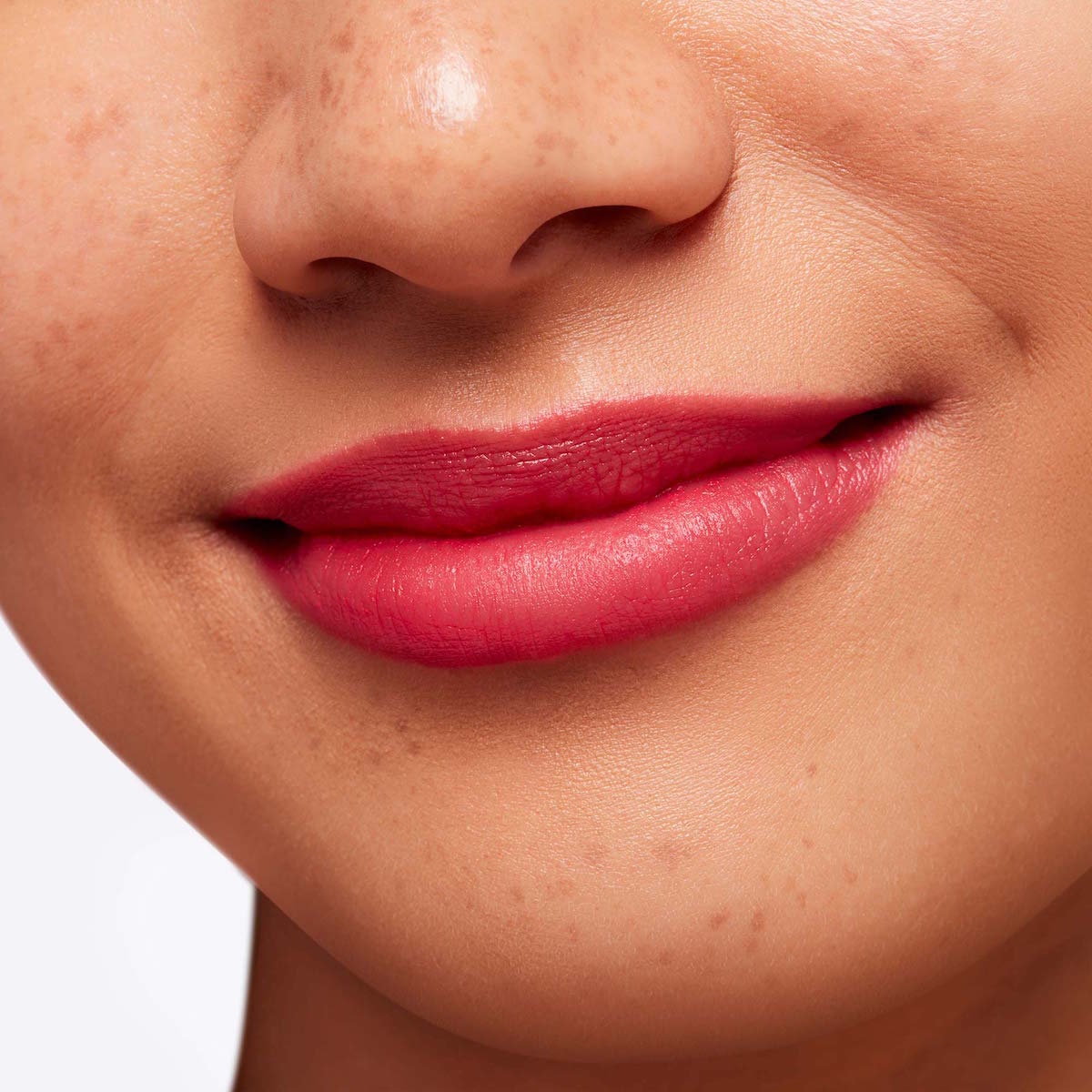 POWDER KISS LIPSTICK MAC (LABIAL)