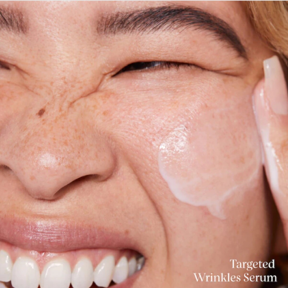 TARGETED WRINKLE SERUM (SUERO ANTI-ARRUGAS)