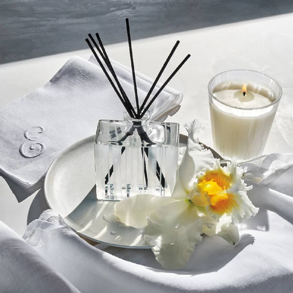 LINEN REED DIFFUSER (DIFUSOR AROM&Aacute;TICO)