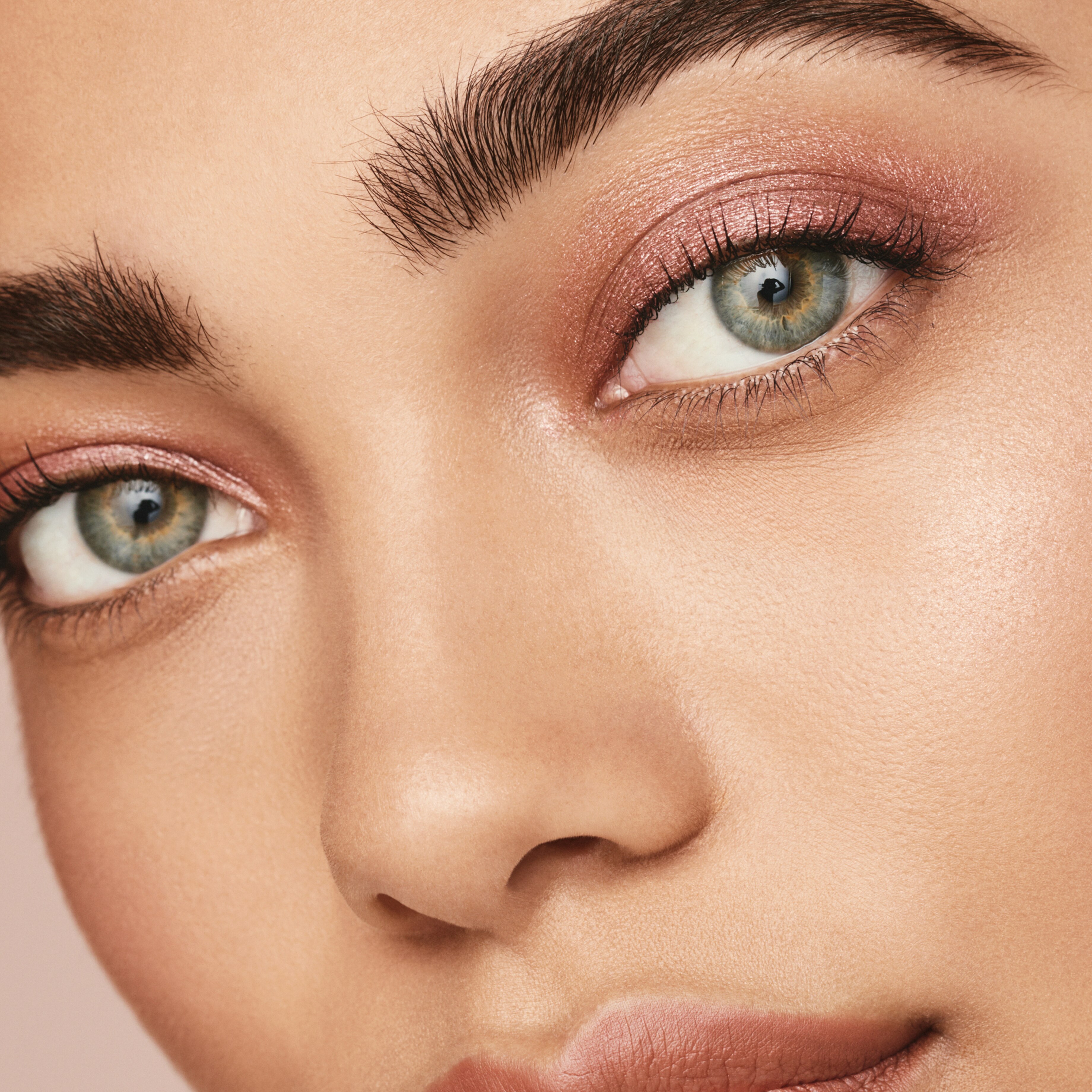 ROSEGLOW CAVIAR STICK EYE COLOR EYE SHADOW STICK (SOMBRA EN BARRA PARA OJOS)