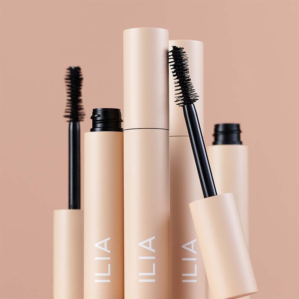 FULLEST VOLUMIZING MASCARA (M&Aacute;SCARA VOLUMINIZADORA)