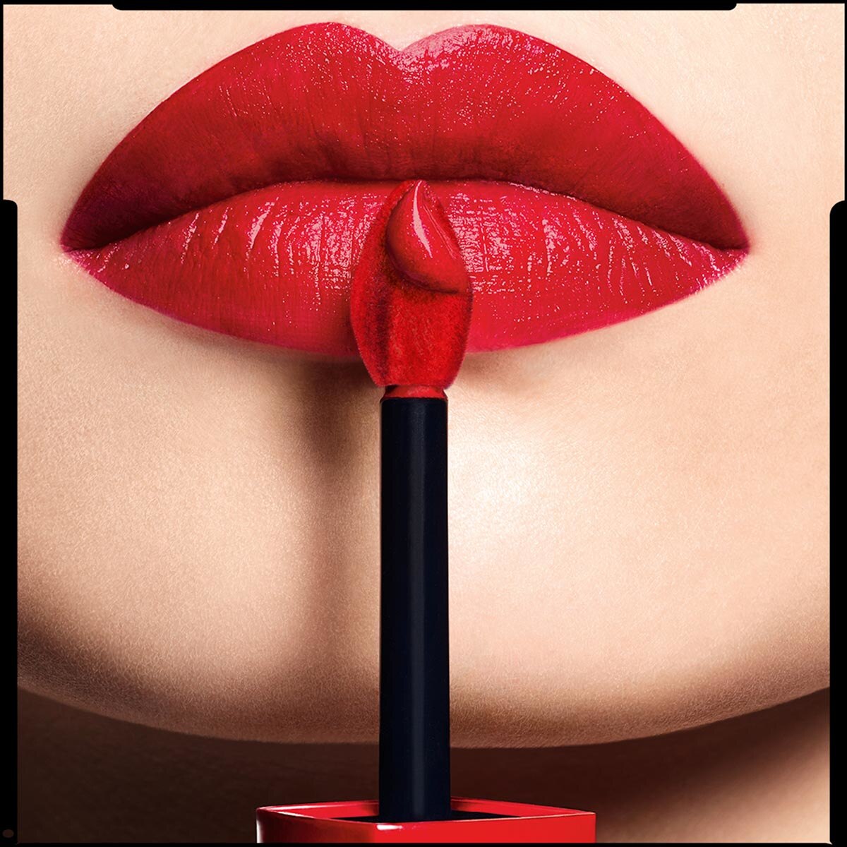 ROUGE DIOR ULTRA CARE LIQUID LIPSTICK (LABIAL L&Iacute;QUIDO)