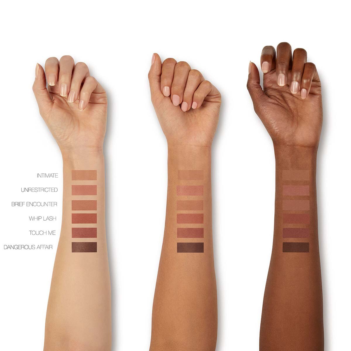 SOFT MATTE TINTED LIP BALM  ( B&Aacute;LSAMO LABIAL)