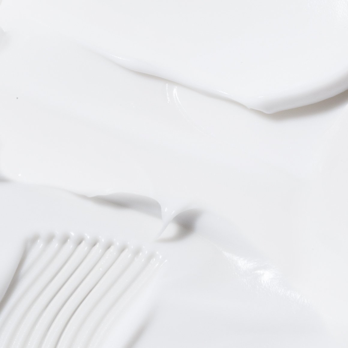 SQUALANE + OMEGA REPAIR HAND CREAM (CREMA HIDRATANTE DE MANOS)