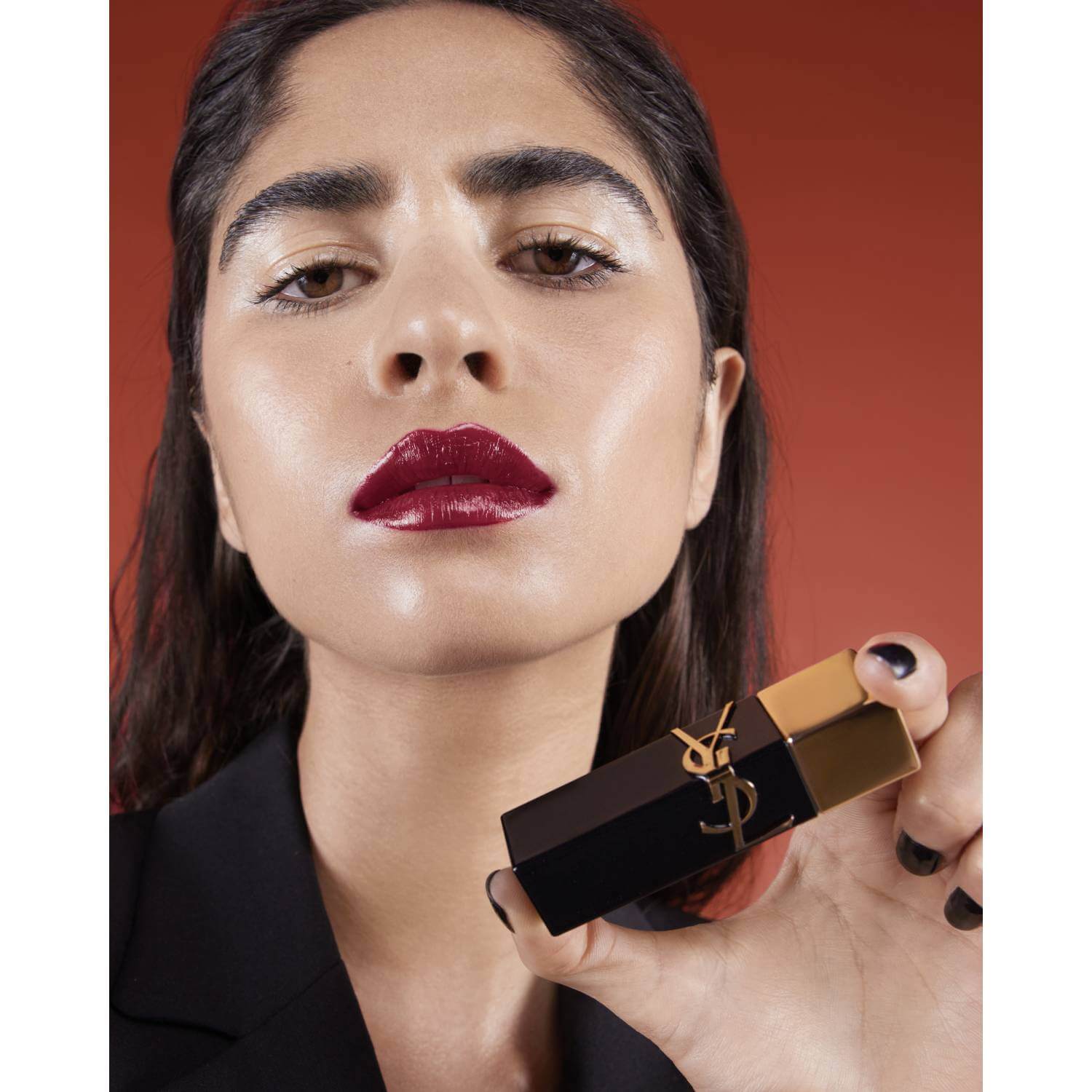 ROUGE PUR COUTURE THE BOLD (L&Aacute;PIZ LABIAL)