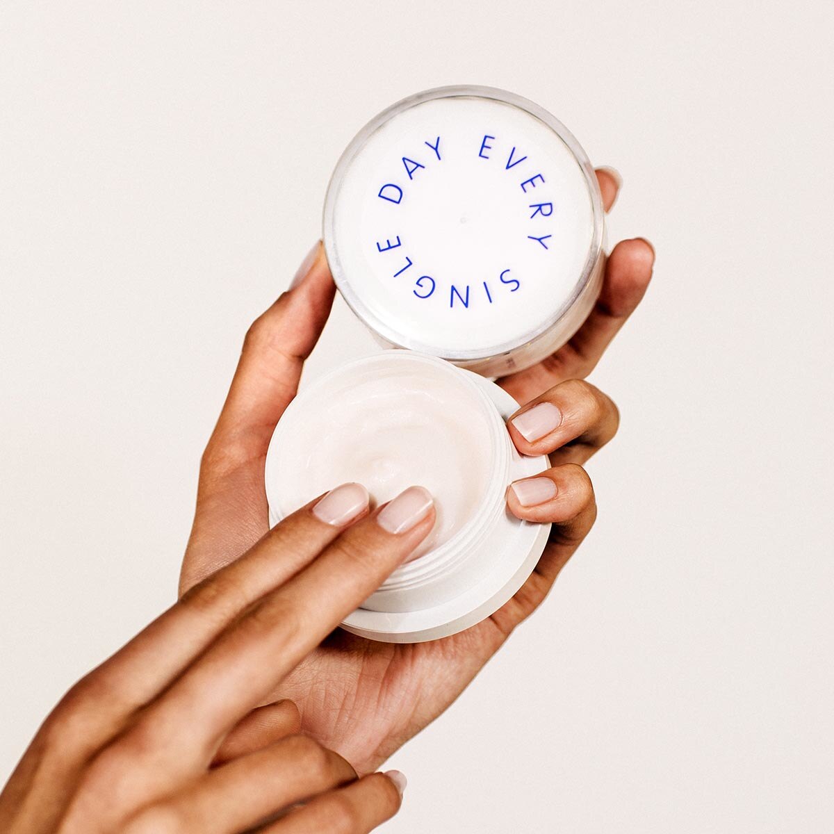 SUPERSCREEN DAILY MOISTURIZER (BLOQUEADOR)