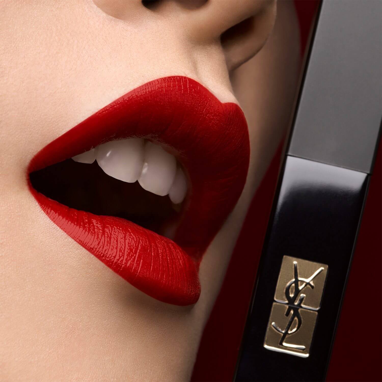 ROUGE PUR COUTURE THE SLIM VELVET RADICAL (LABIAL)