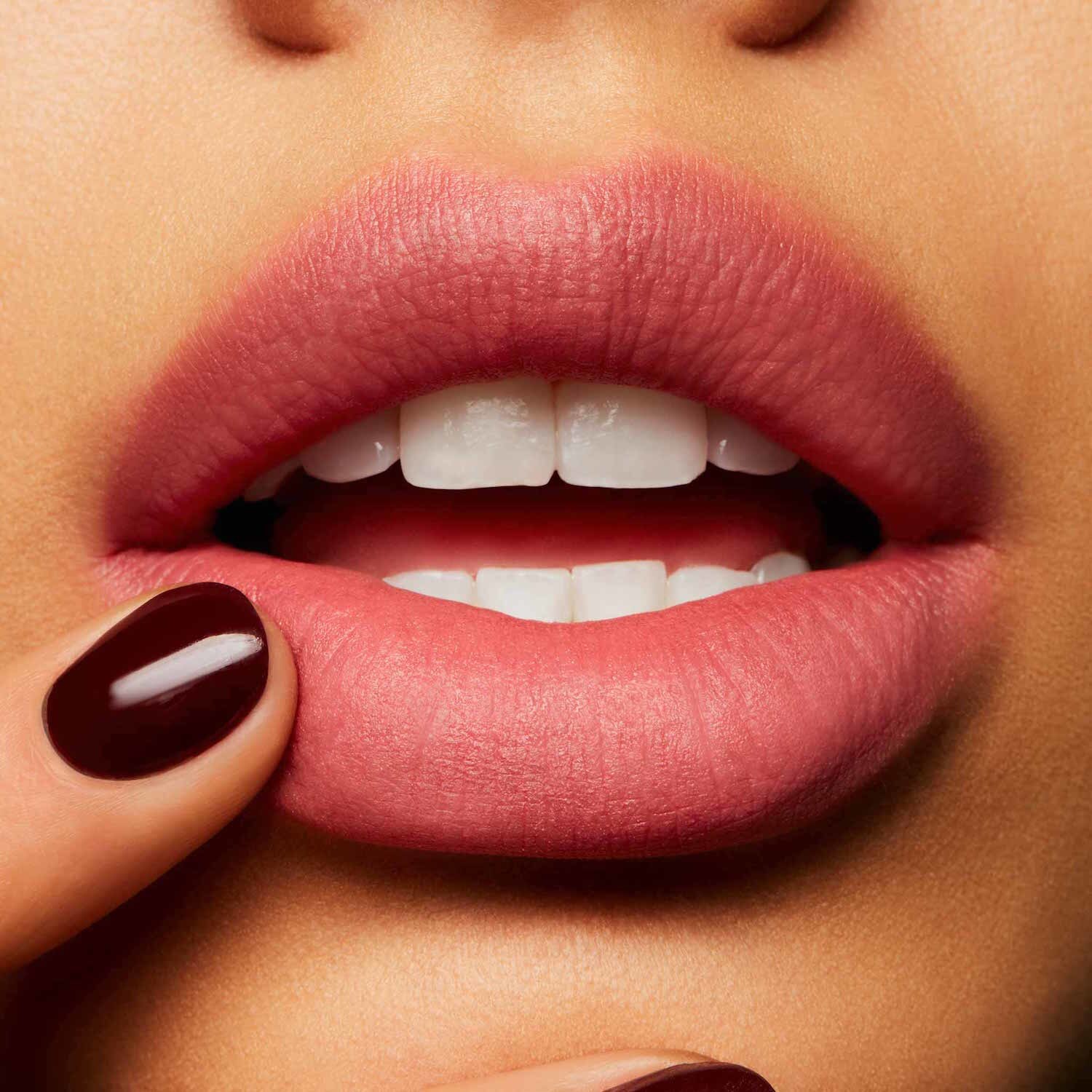 POWDER KISS LIQUID LIPCOLOUR