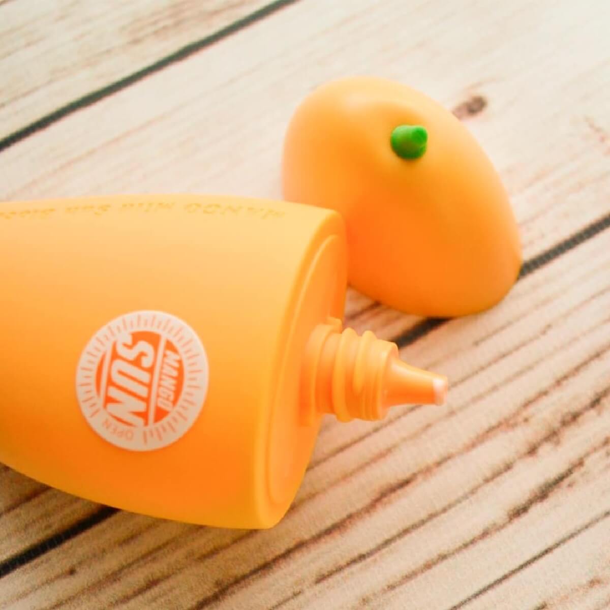 MAGIC FOOD MANGO MILD SUN BLOCK (PROTECTOR SOLAR)